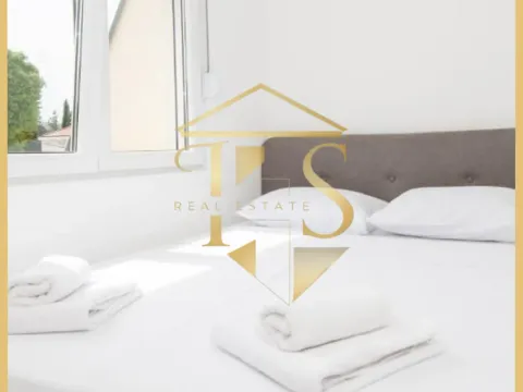 Rent, one bedroom apartment, 45m², Radanovići, Kotor - image 4