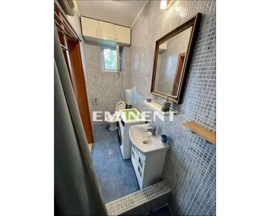 Izdavanje, stan, 41m², Zemun Sve Podlokacije, Beograd