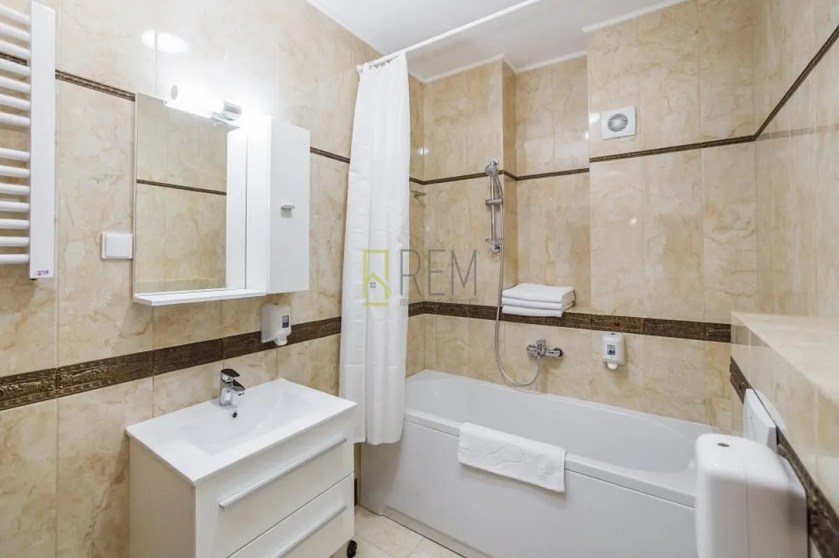 Sale, two bedroom apartment, 89m², Bečići, Budva