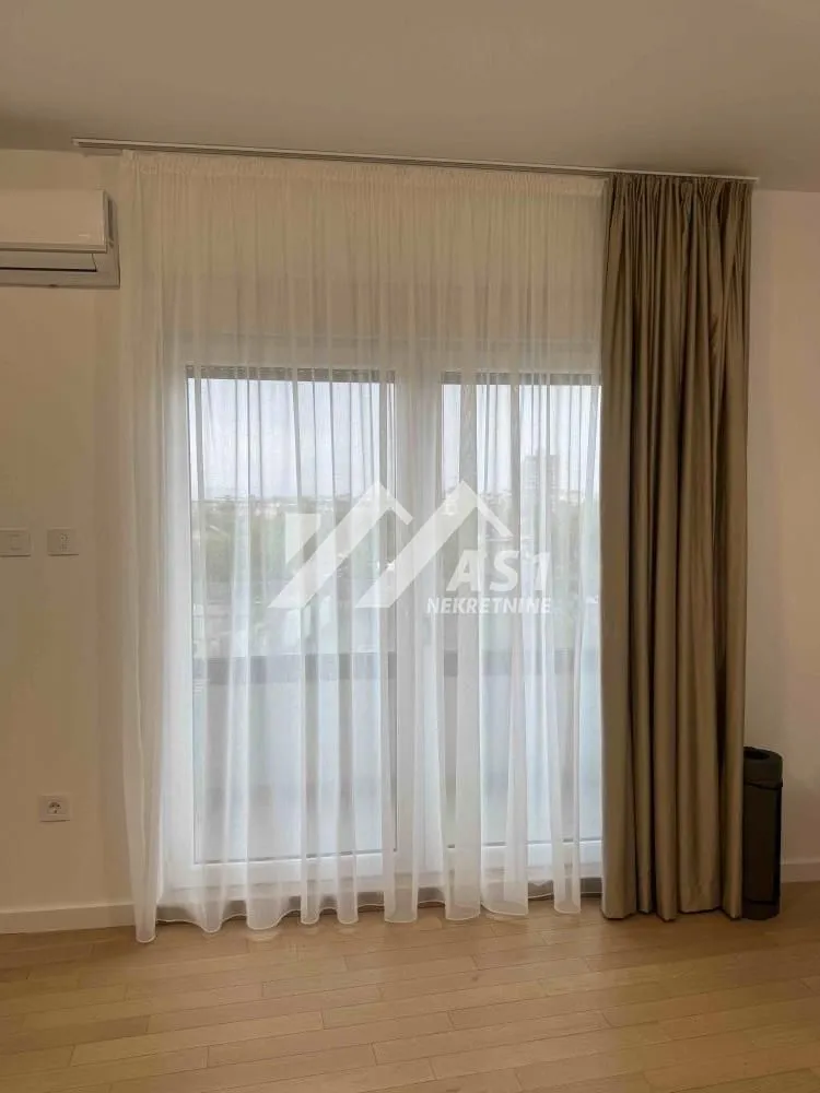 Rent, four bedroom apartment, 88m², Salajka, Novi Sad Sve Podlokacije