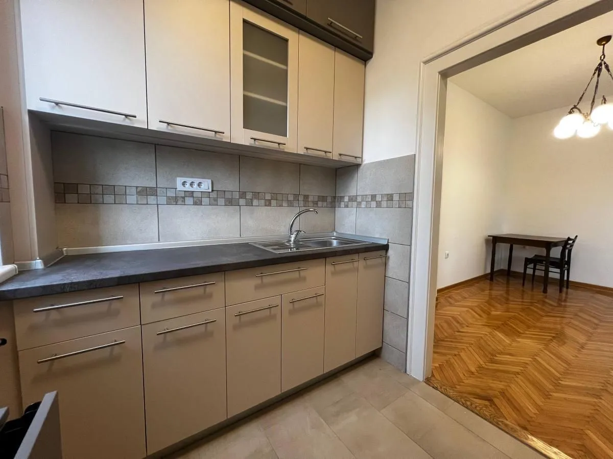 Rent, office space, 80m², Stari grad, Novi Sad