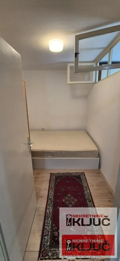 Izdavanje, jednosoban stan, 39m², Liman 3, Novi Sad Sve Podlokacije