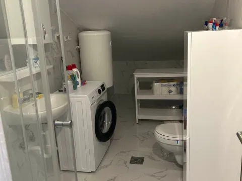 Rent, two bedroom apartment, 68m², Đenovići, Herceg Novi - image 9