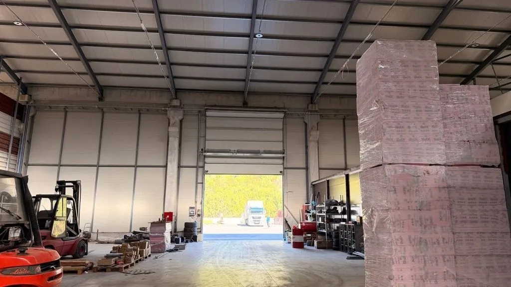 Rent, office space, 350m², Radanovići, Kotor