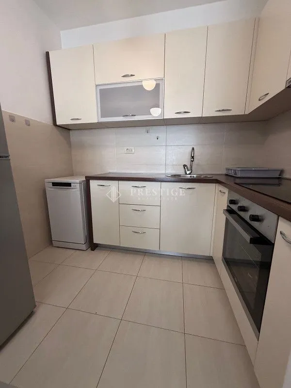Rent, one bedroom apartment, 55m², Blok 6, Podgorica