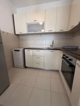 Rent, one bedroom apartment, 55m², Blok 6, Podgorica - image 6