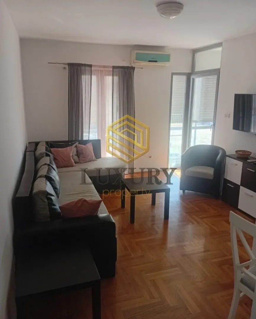 Rent, one bedroom apartment, 37m², 1 maj, Podgorica