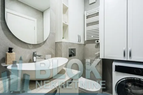 Rent, one bedroom apartment, 50m², Central Point, Podgorica - image 5