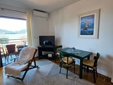 Sale, one bedroom apartment, 47m², Pržno, Budva - image 9