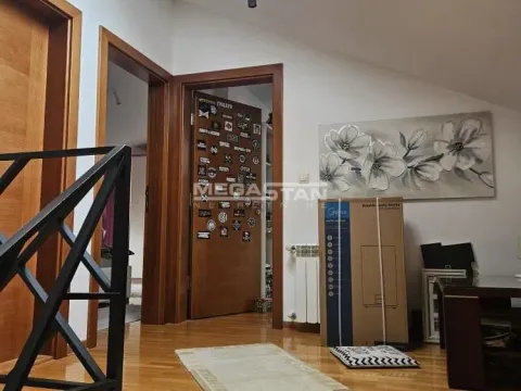 Prodaja, trosoban stan, 94m², Lion, Zvezdara Sve Podlokacije - image 19