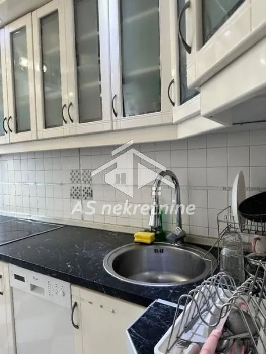 Rent, three bedroom apartment, 80m², Čubura, Beograd