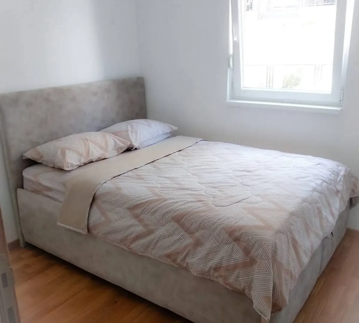 Prodaja, trosoban stan, 68m², Dubovica, Budva