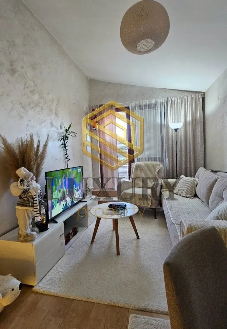 Prodaja, dvosoban stan, 42m², Preko Morače, Podgorica