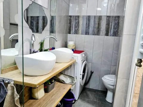 Sale, two bedroom apartment, 38m², Obilićev Venac, Beograd - image 11