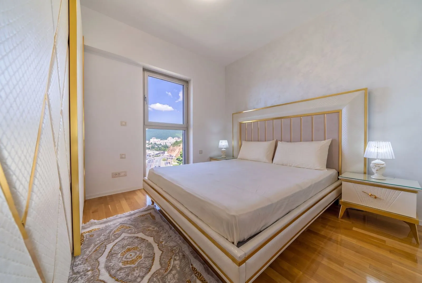 Rent, four bedroom apartment, 130m², Budva, Crna Gora