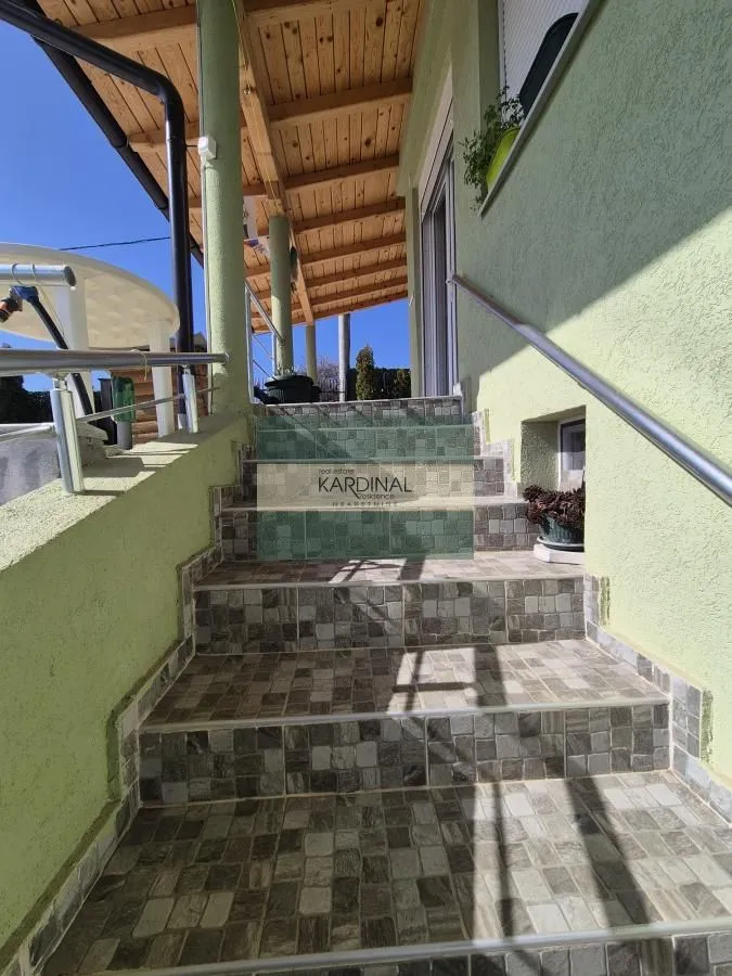 Prodaja, kuća, 128m², Crnče, Jagodina