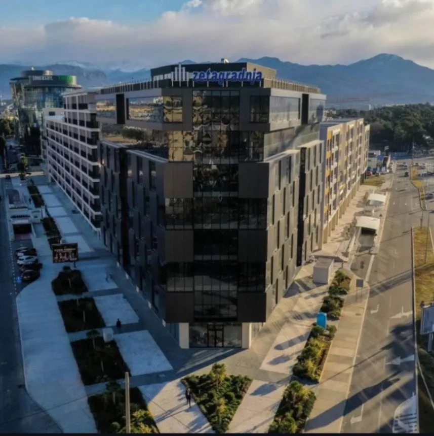 Izdavanje, poslovni prostor, 15m², Podgorica, Crna Gora