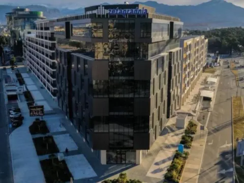 Izdavanje, poslovni prostor, 15m², Podgorica, Crna Gora - image 5