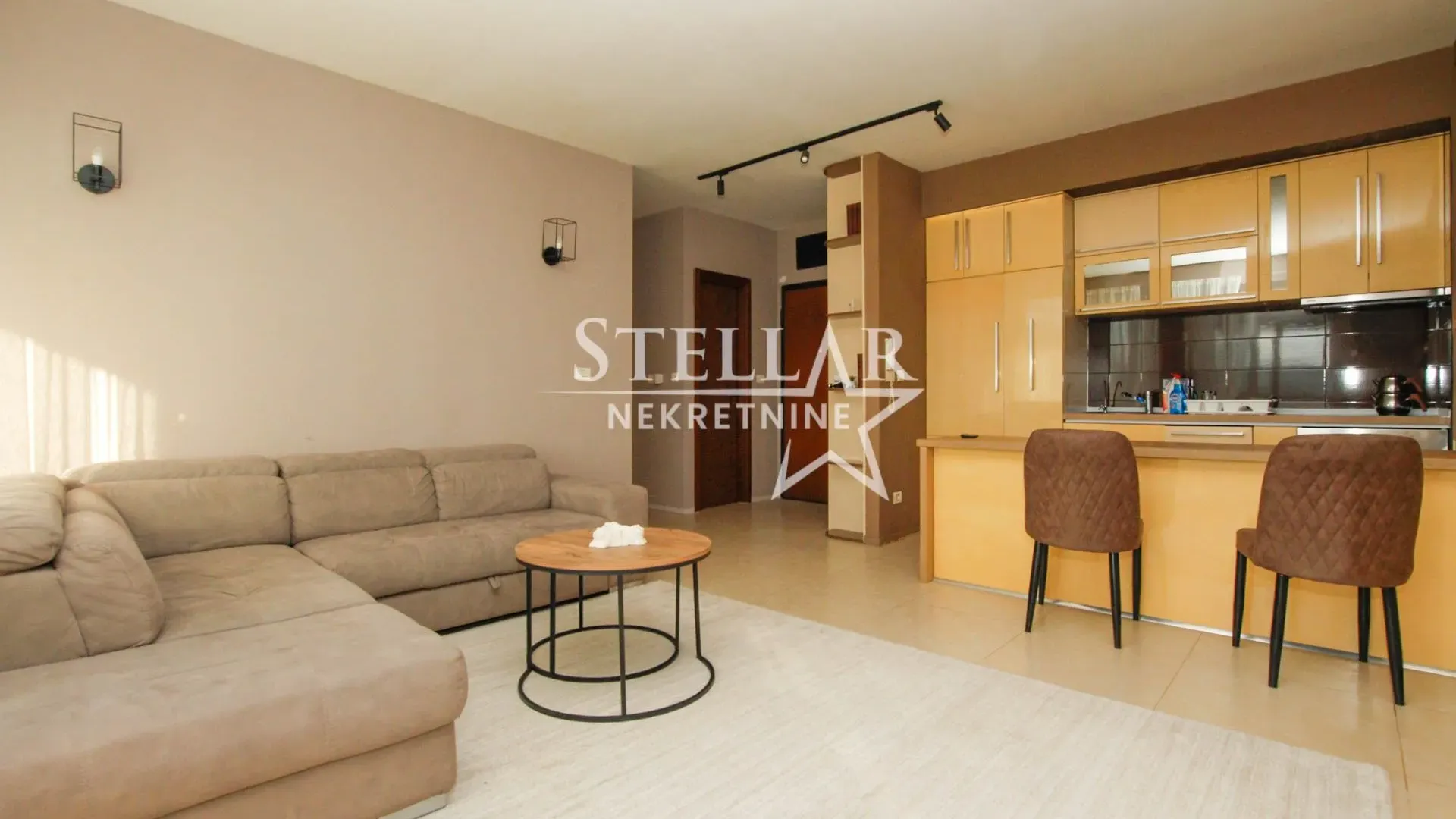 Rent, two bedroom apartment, 68m², City Kvart, Podgorica