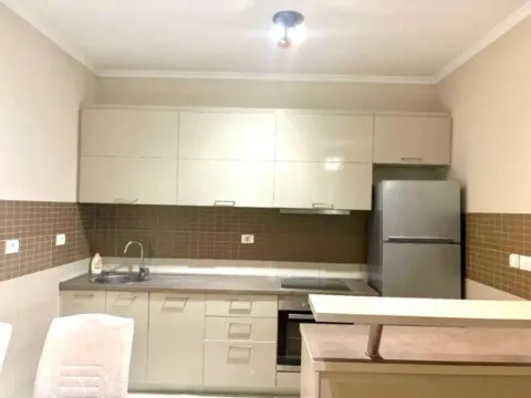 Izdavanje, jednosoban stan, 55m², City Kvart, Podgorica - image 2