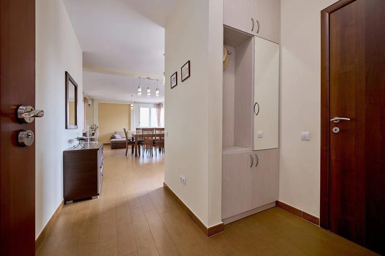 Prodaja, dvosoban stan, 88m², Budva, Crna Gora