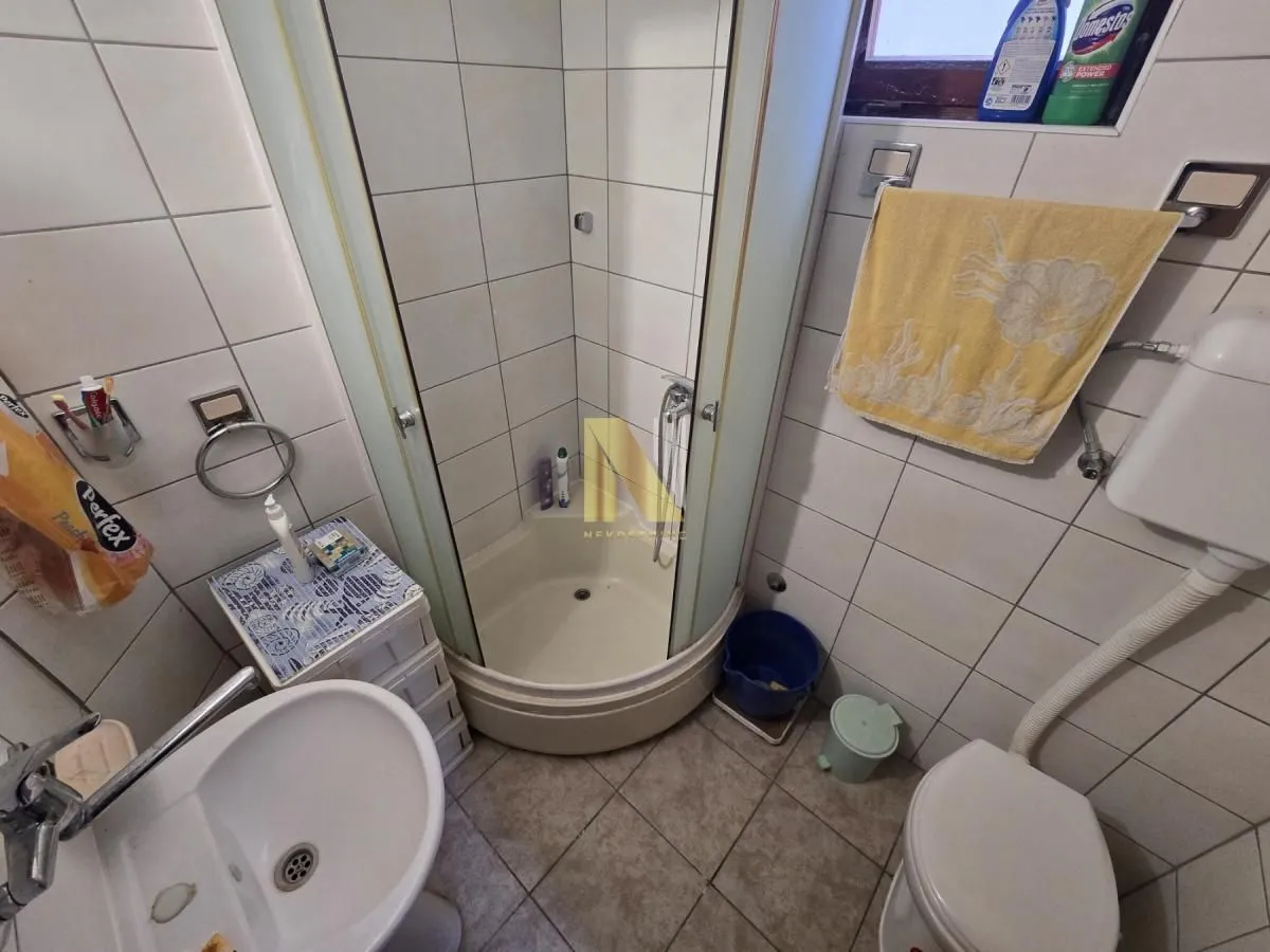 Prodaja, kuća, 122m², Podbara, Novi Sad Sve Podlokacije