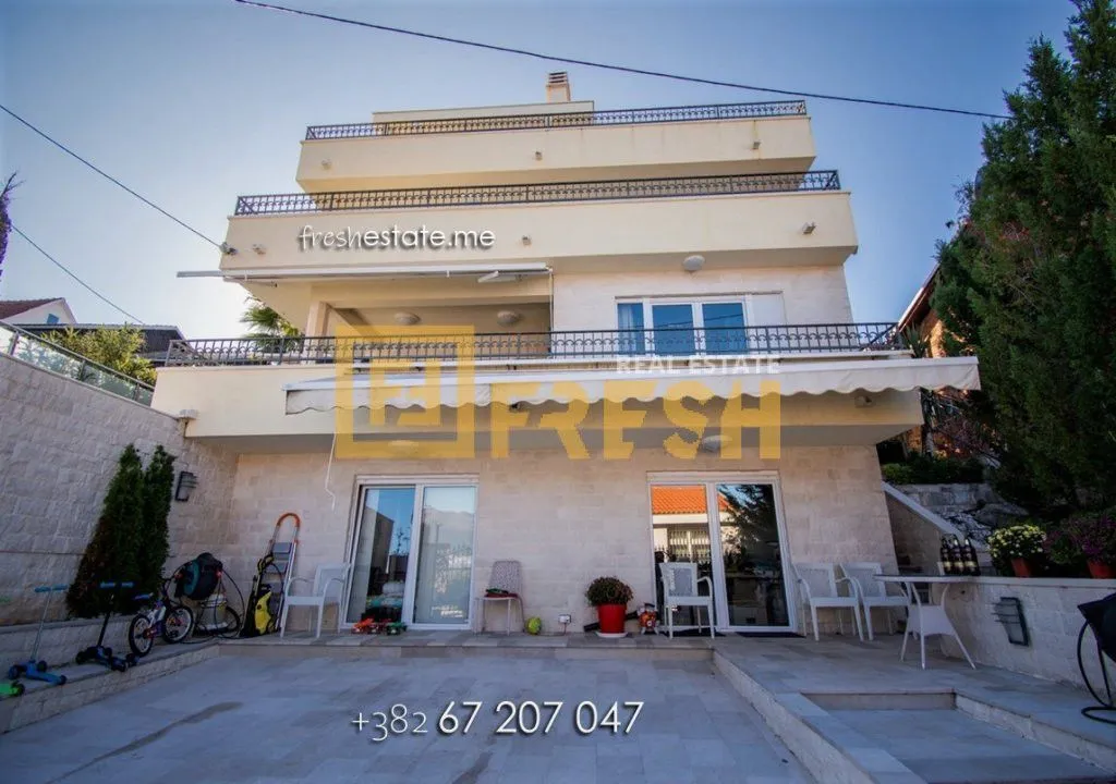 Prodaja, kuća, 300m², Tivat, Crna Gora