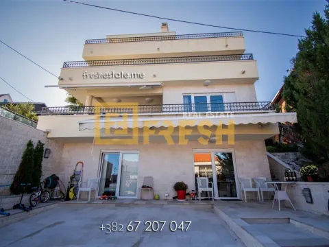 Prodaja, kuća, 300m², Tivat, Crna Gora - image 5