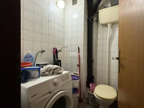 Prodaja, trosoban stan, 73m², Centar, Niš - image 11