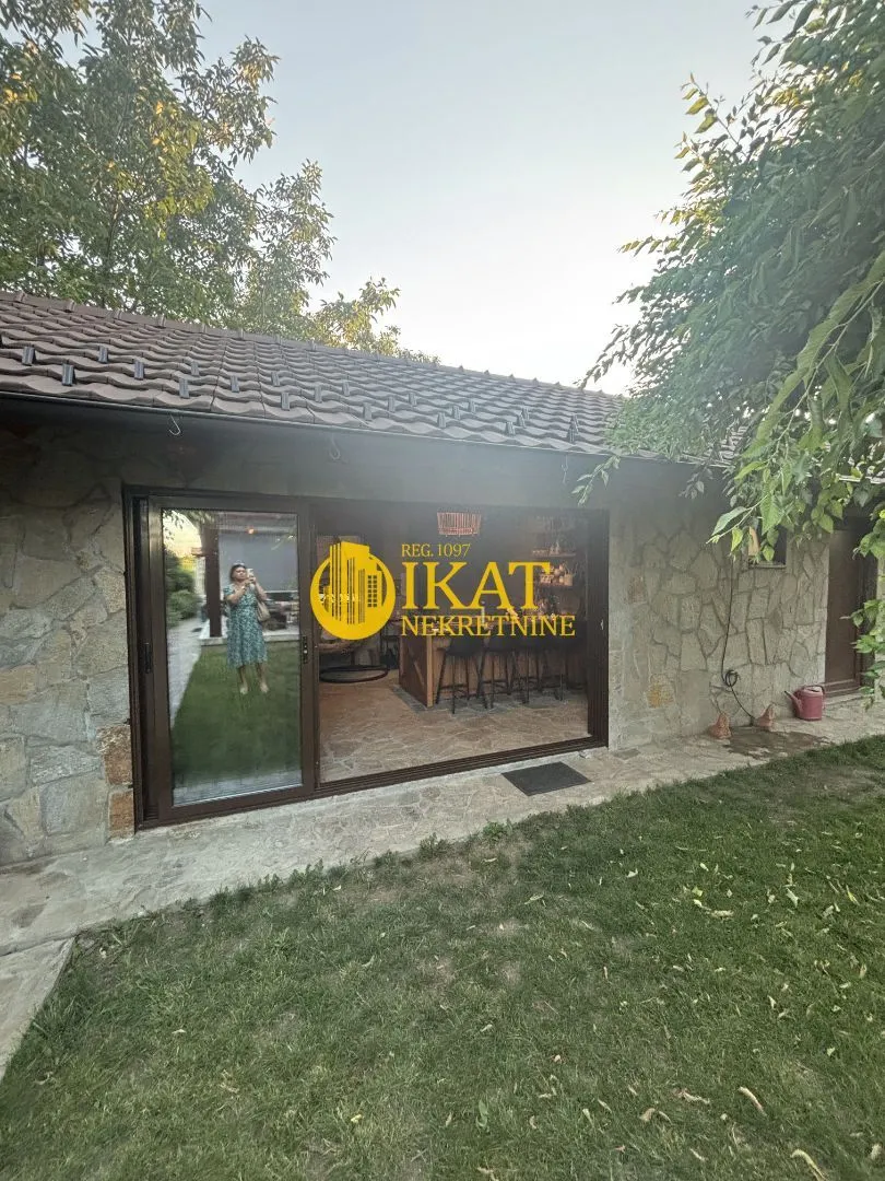 Prodaja, kuća, 157m², Radiofar, Surčin
