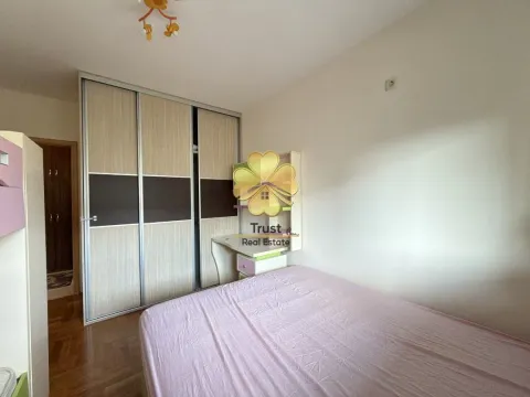 Rent, one bedroom apartment, 50m², Pobrežje, Podgorica - image 11