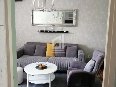 Izdavanje, dvosoban stan, 73m², Stara Varoš, Podgorica - image 8