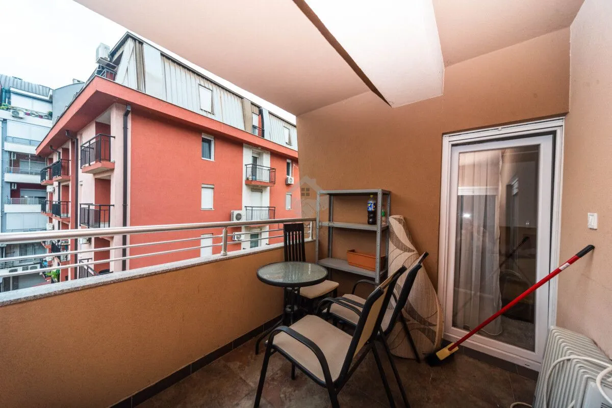 Rent, two bedroom apartment, 65m², Krivi Most, Podgorica