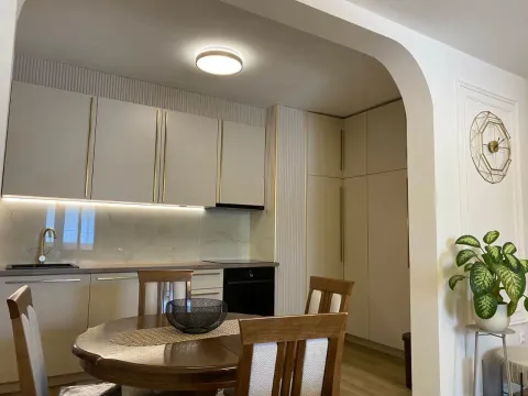 Prodaja, dvosoban stan, 72m², Podgorica, Crna Gora - image 12