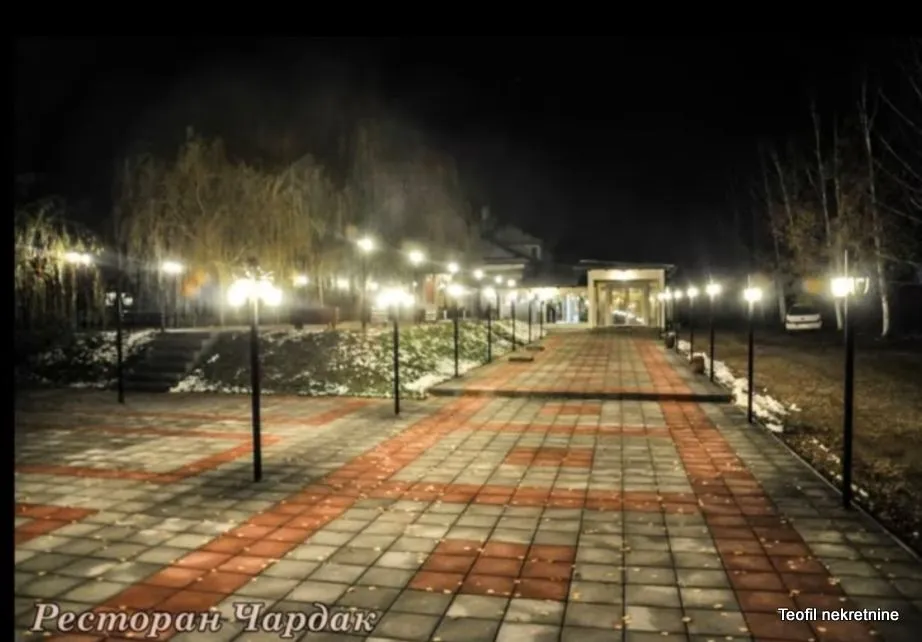 Sale, office space, 1000m², Vranje, Srbija