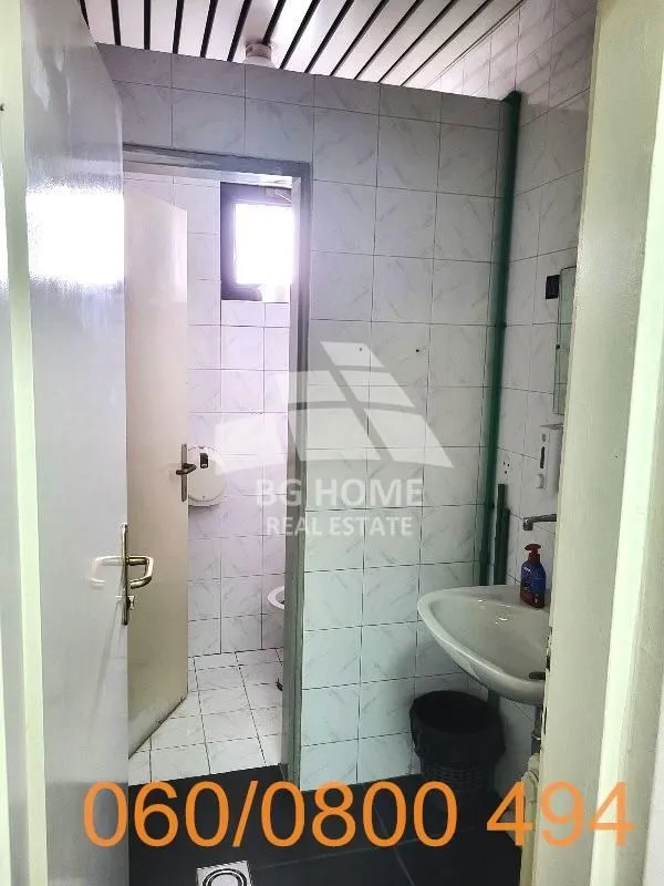 Sale, office space, 273m², Čukarica, Beograd