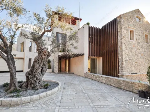 Prodaja, kuća, 791m², Donja Lastva, Tivat - image 4