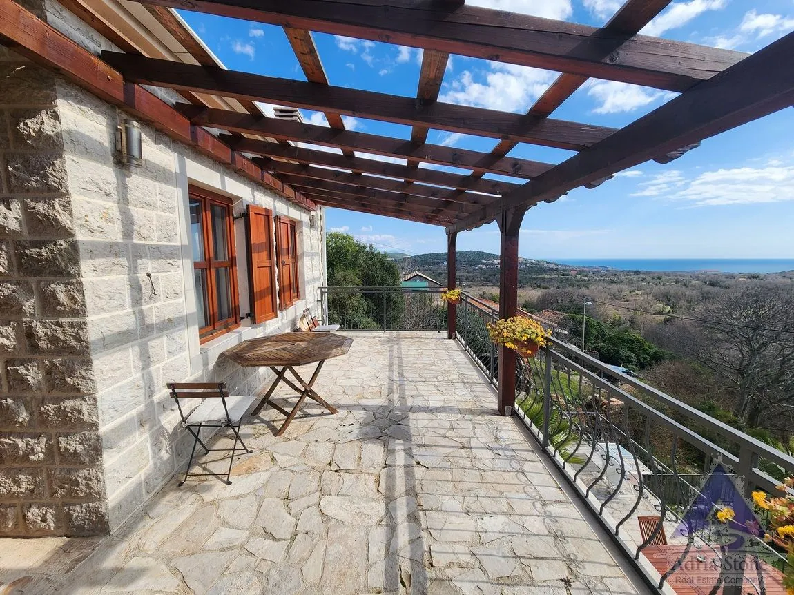 Prodaja, kuća, 162m², Zagora, Kotor