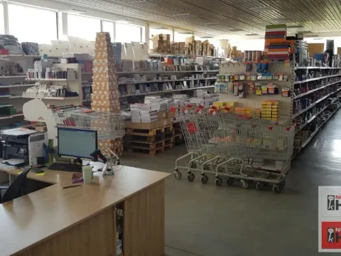 Rent, office space, 300m², Novo naselje, Novi Sad - image 6