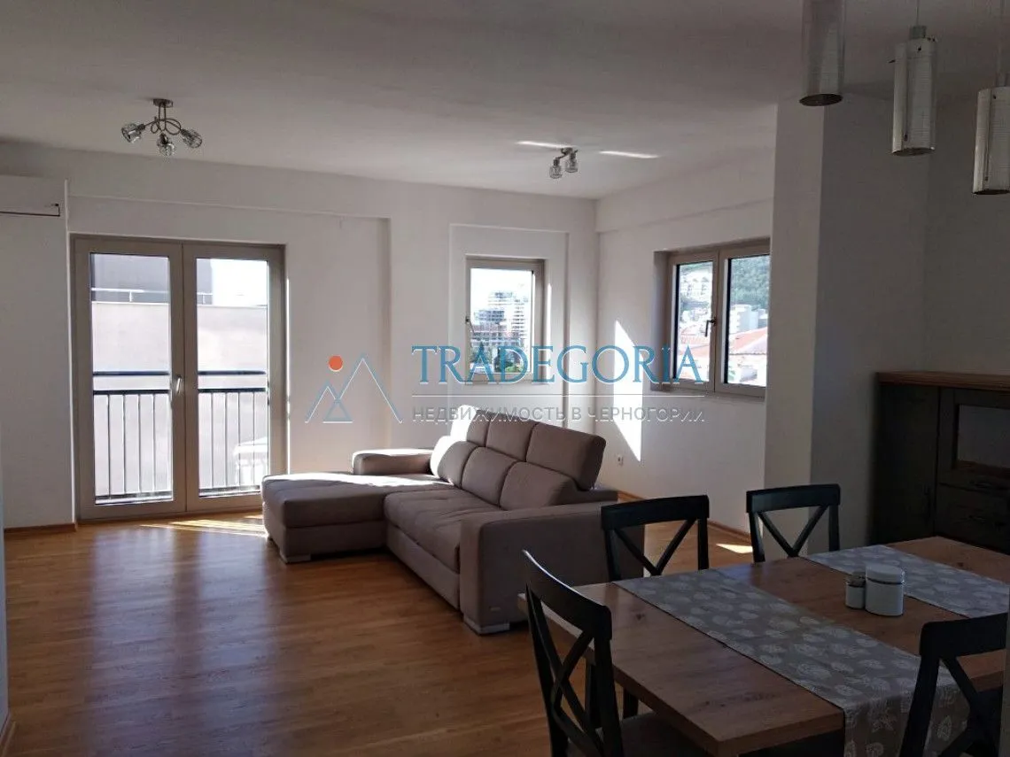 Prodaja, dvosoban stan, 85m², Budva, Crna Gora