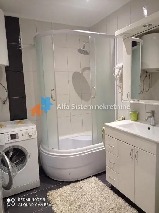 Prodaja, trosoban stan, 133m², Cvetkova Pijaca, Zvezdara Sve Podlokacije