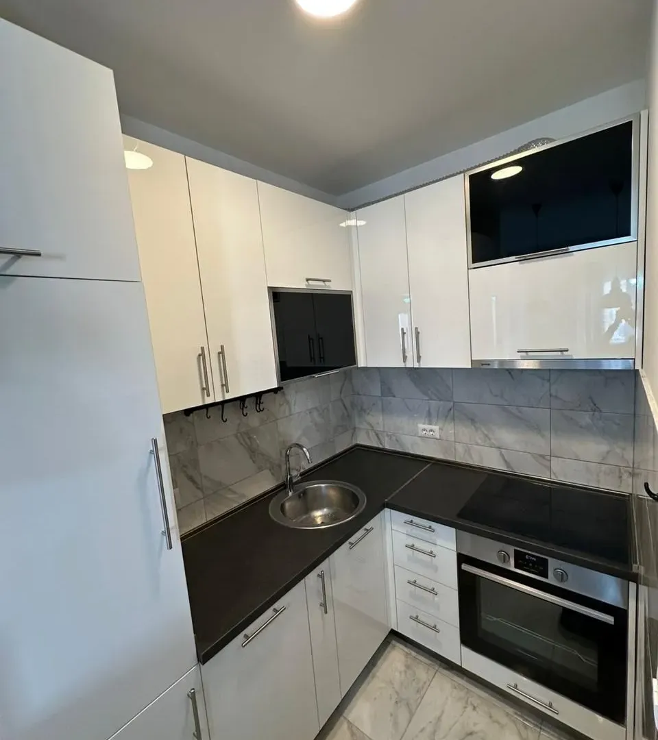 Izdavanje, jednosoban stan, 40m², Ljubović, Podgorica