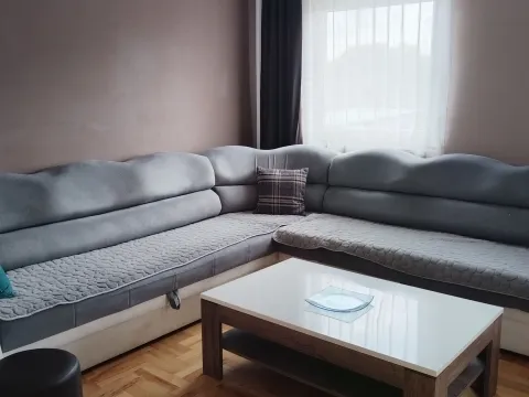 Stan in Zemun Sve Podlokacije