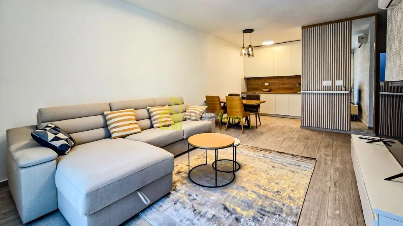 Izdavanje, jednosoban stan, 56m², Bečići, Budva