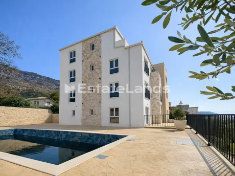 Sale, one bedroom apartment, 55m², Sutomore, Bar - image 1