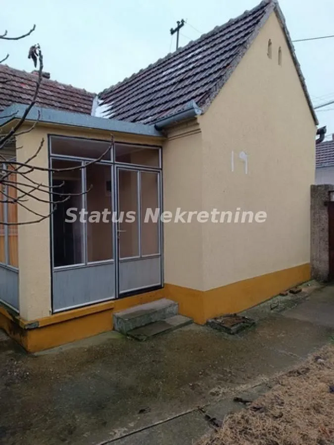 Sale, house, 122m², Šid, Srbija