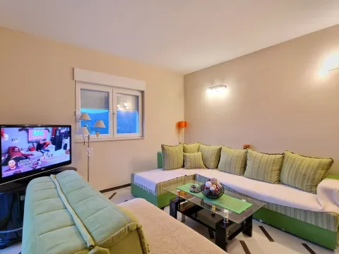 Izdavanje, jednosoban stan, 58m², Prijevor, Budva - image 6