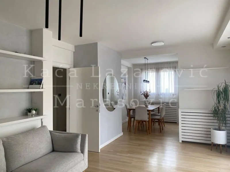 Rent, three bedroom apartment, 100m², Lekino Brdo, Voždovac Sve Podlokacije