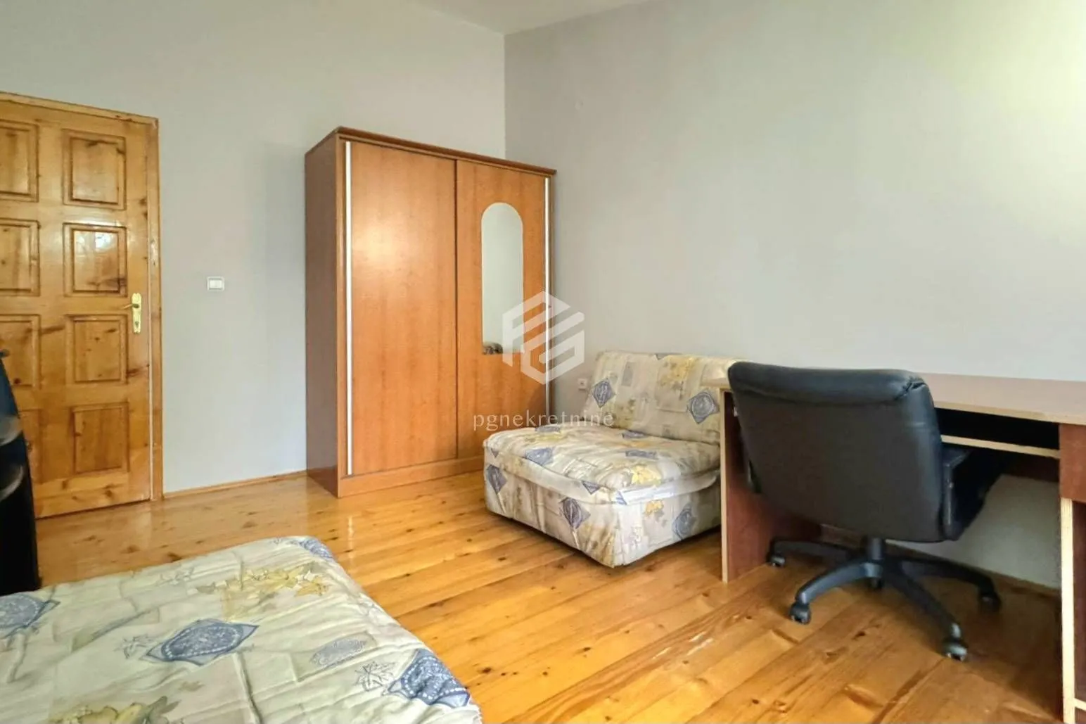 Rent, three bedroom apartment, 130m², Zabjelo, Podgorica