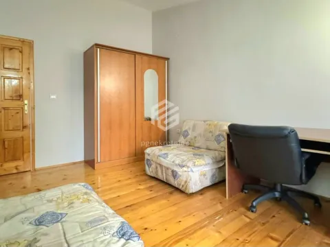 Izdavanje, trosoban stan, 130m², Zabjelo, Podgorica - image 14